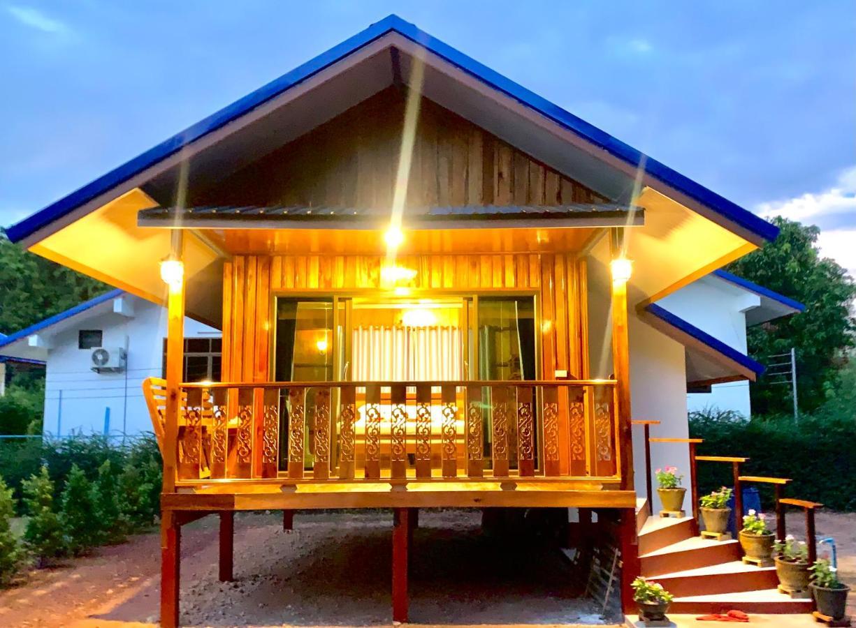 Koh Jum Paradise Resort Exterior photo